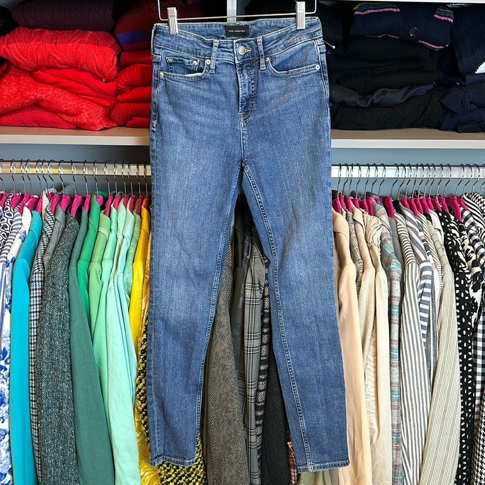 Free Assembly Blue Skinny Jeans Size 2